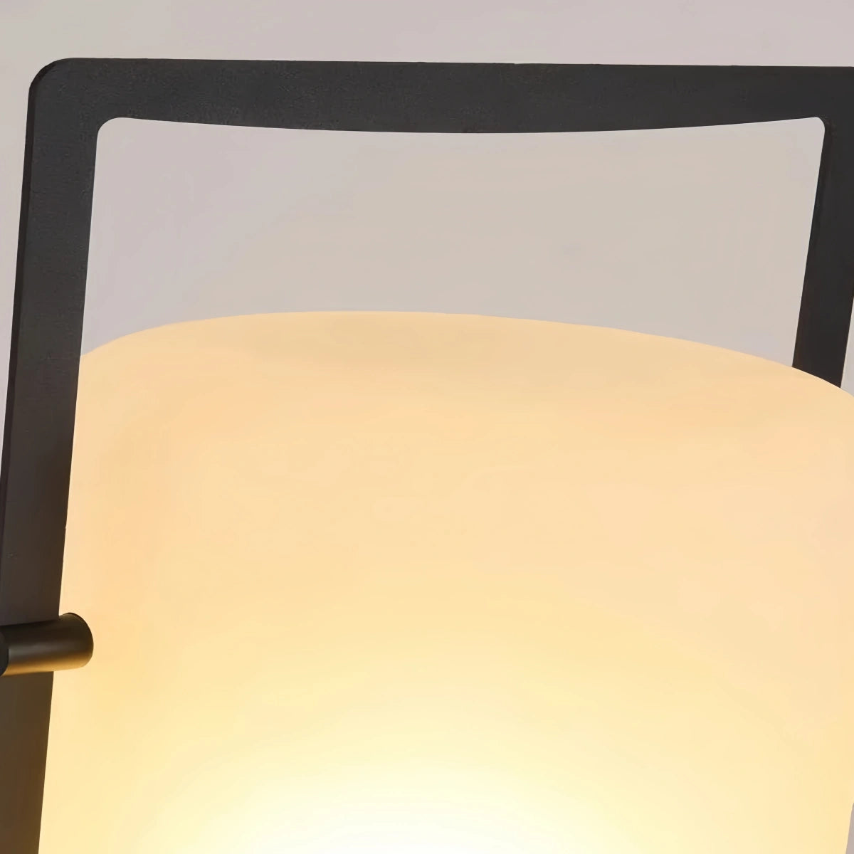 Lunara Modern Outdoor Solar Floor Lamp