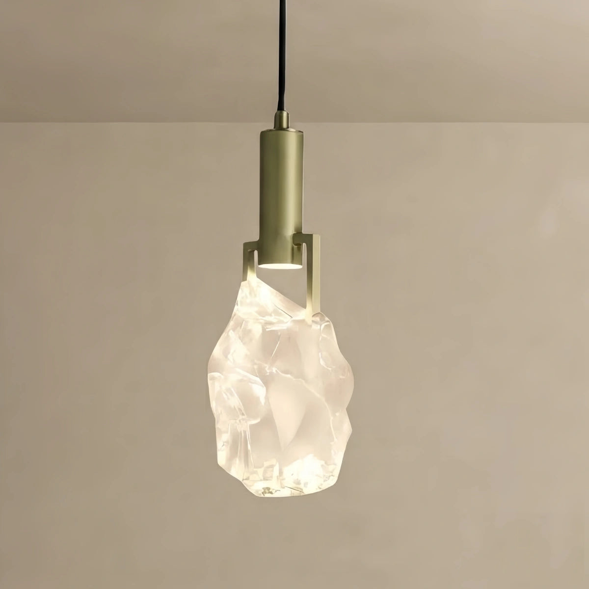 Excelis Modern Brass Pendant Light – Uneven Crystal & Metal Design for Bedroom