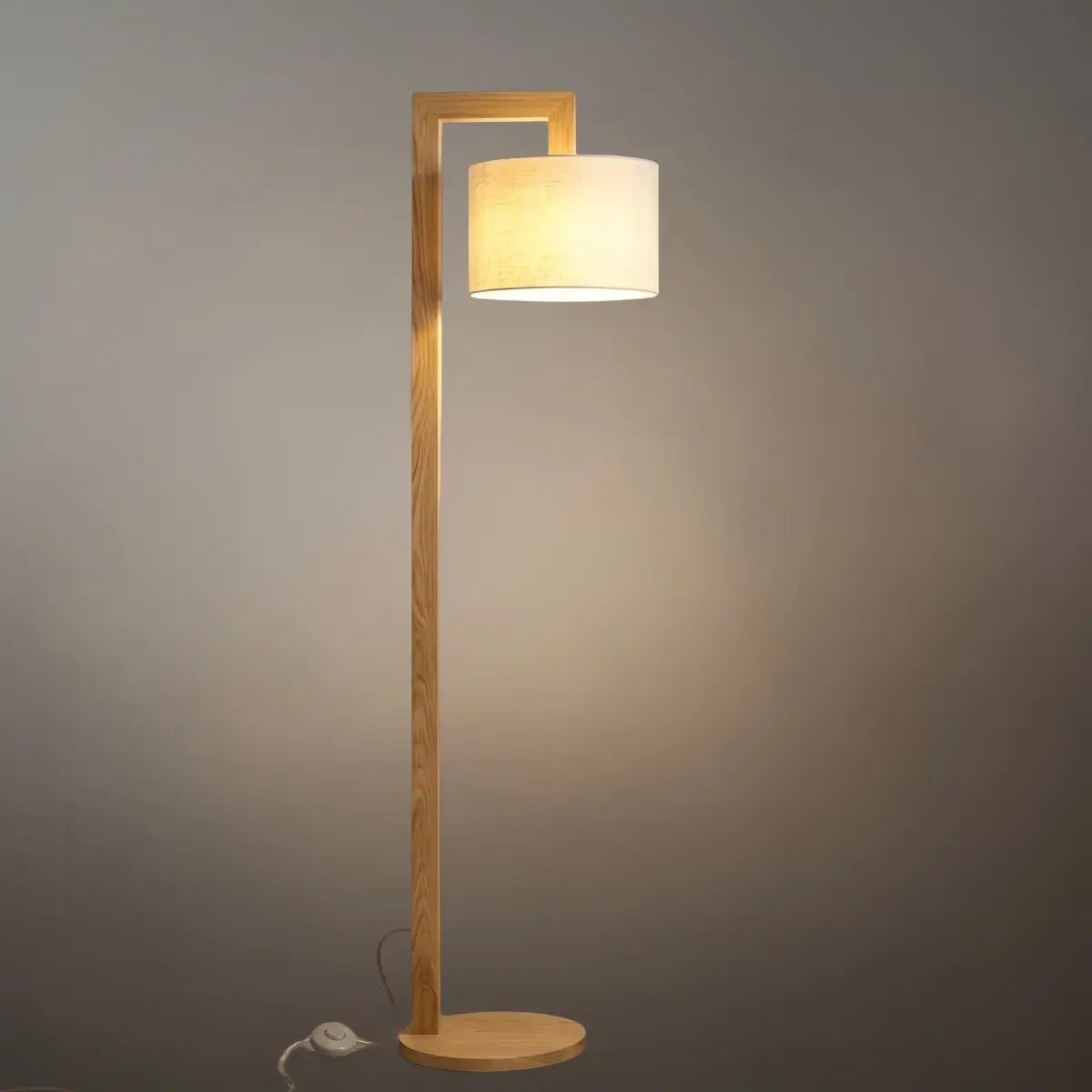 Crema Nordic Floor Lamp