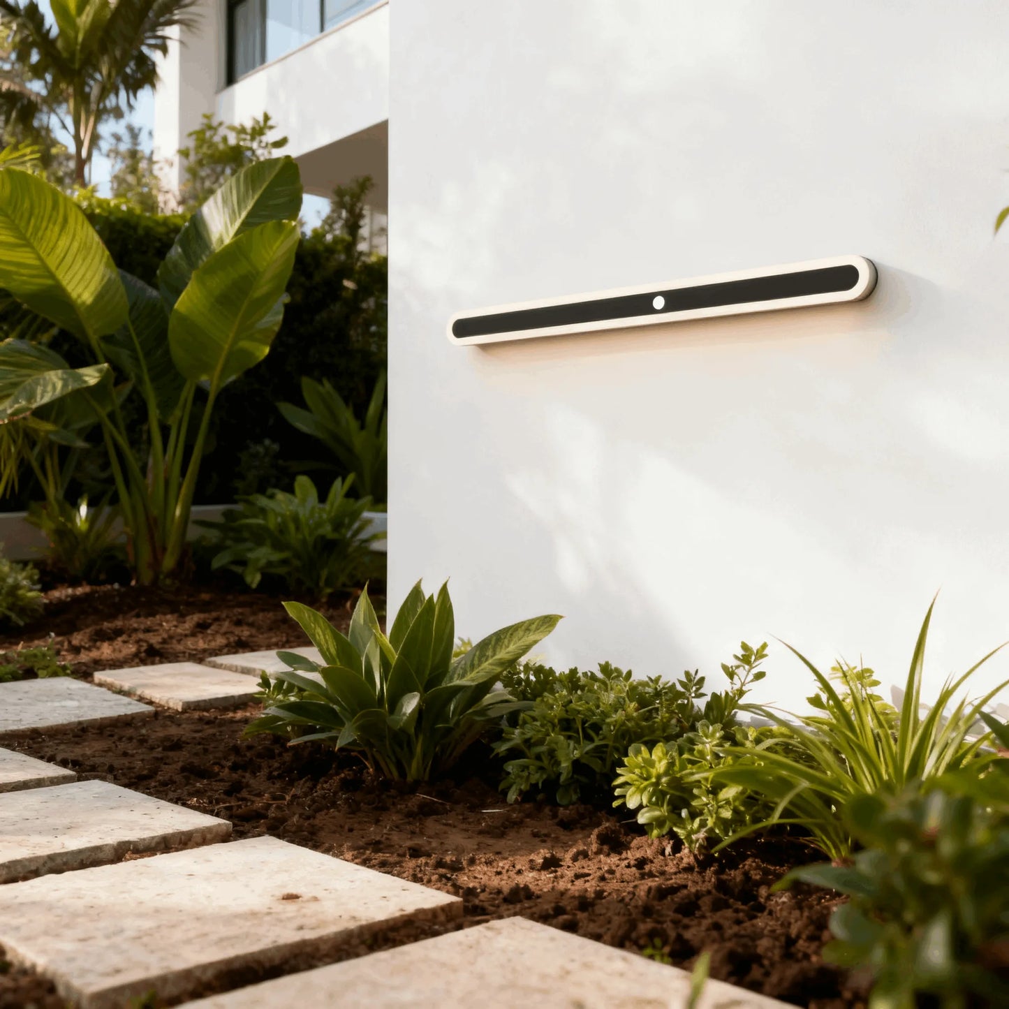 Arcato Modern Linear Outdoor Wall Lamp –  Sensor Light for Indoor/Outdoor