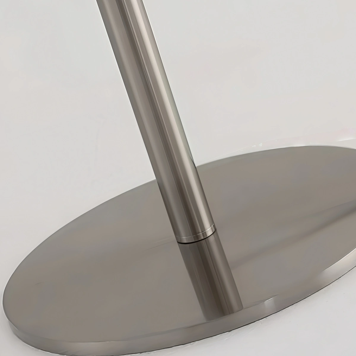 Vivara Modern Metal/Glass Floor Lamp