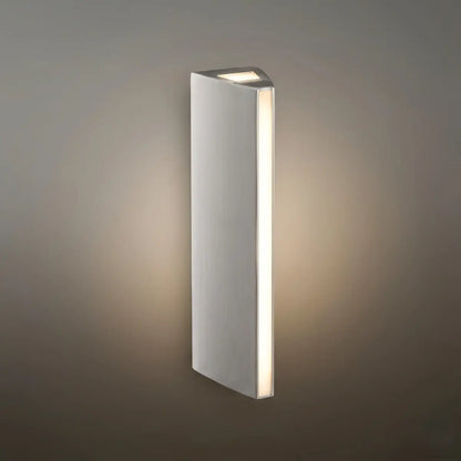Modern Triangular Outdoor Wall Lamp