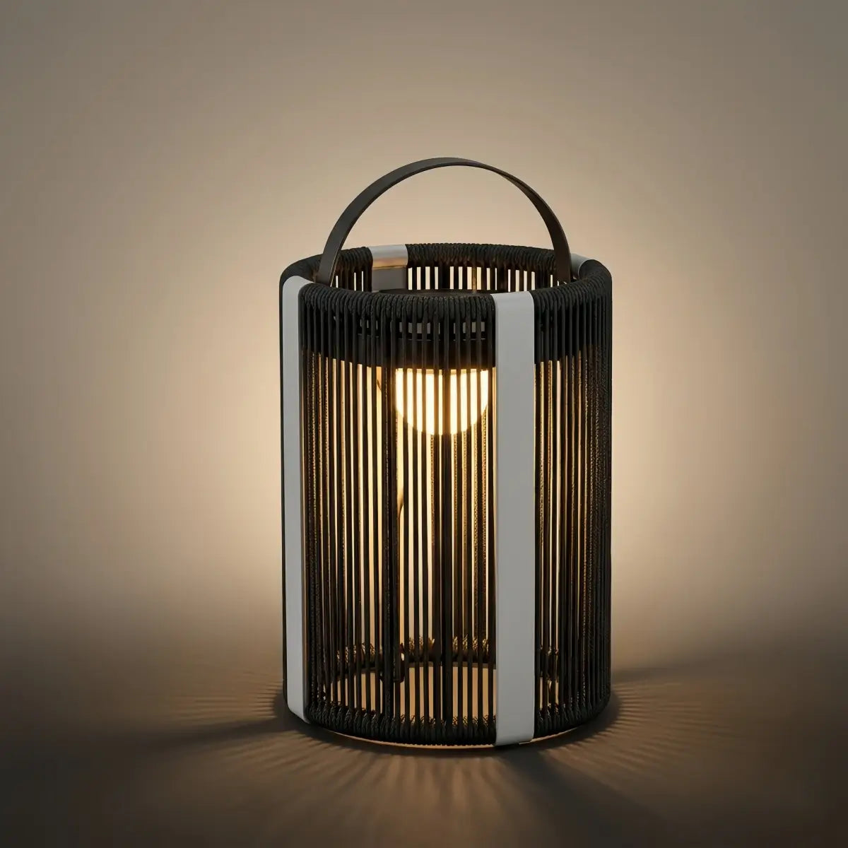 Vintage_Outdoor_Floor_Lamp