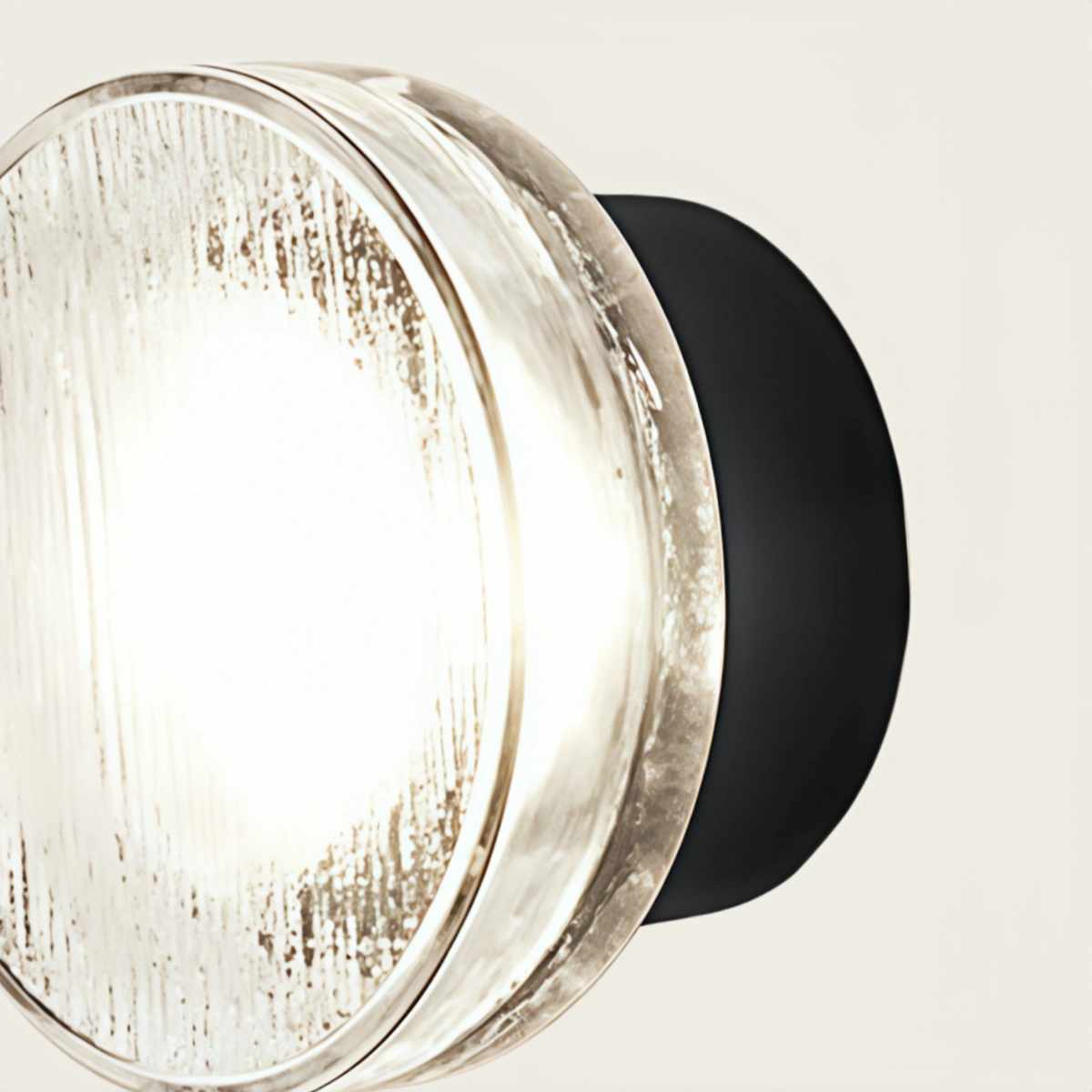 Embrace Modern Outdoor Wall Lamp