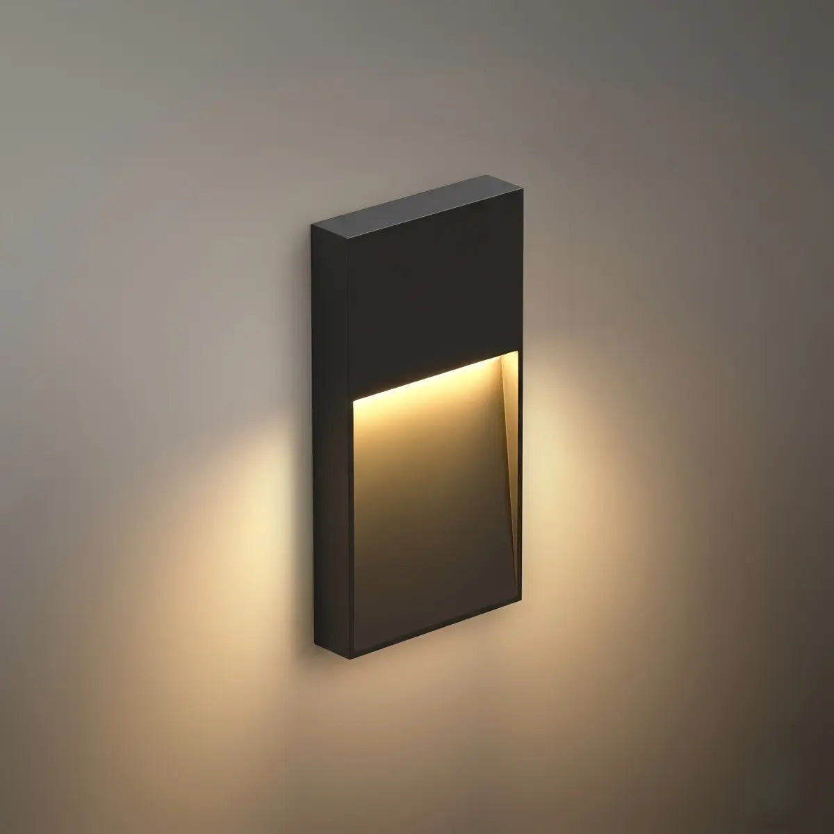 Industrial_Rectangular_Outdoor_Deck_Step_Light