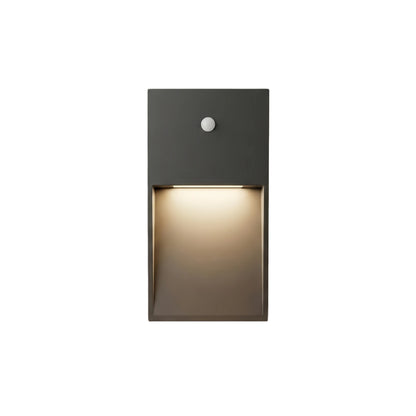 Industrial_Rectangular_Outdoor_Deck_Step_Light_
