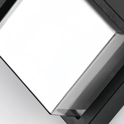 Modern_Square_Outdoor_Wall_Lamp