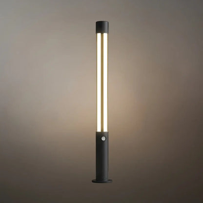 Industrial_Outdoor_Pathway_Light_-_Black_Metal_Cylindrical_Design_for_Courtyard