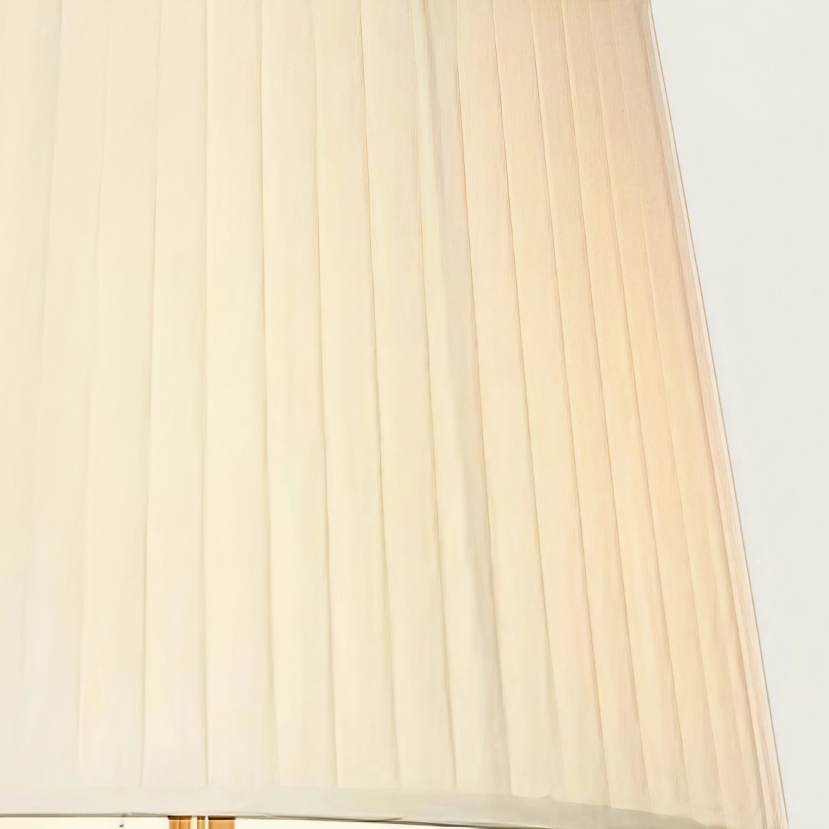 Lunara Modern Floor Lamp