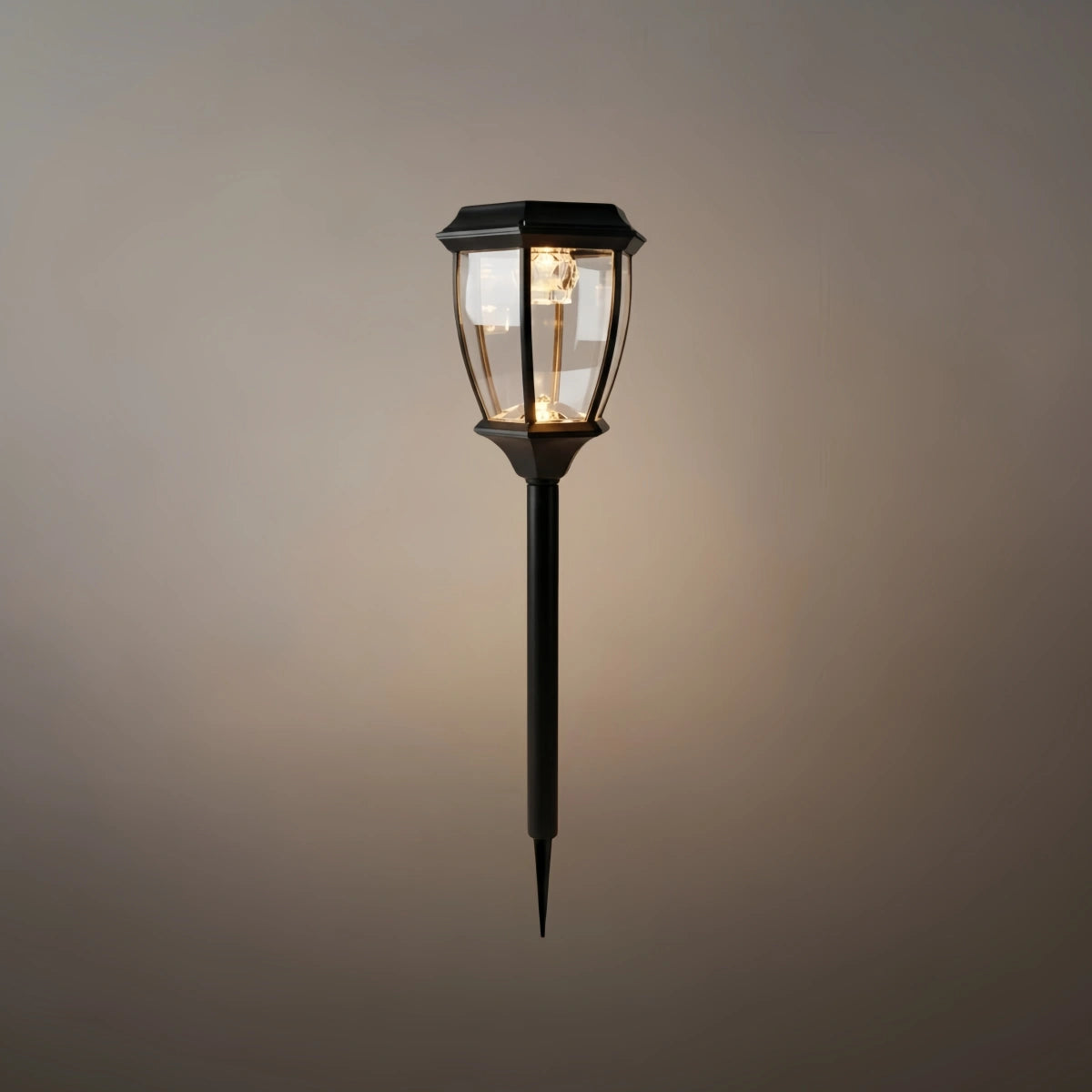 Outdoor_Pathway_Lights_-_Black_Metal