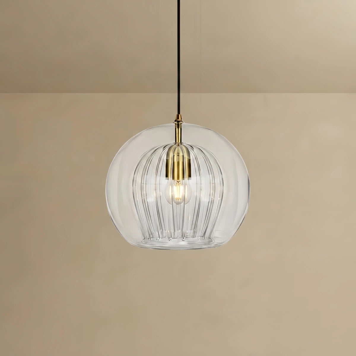 Vetro Nordic Globe Pendant Light – Clear or Amber Glass for Bedroom