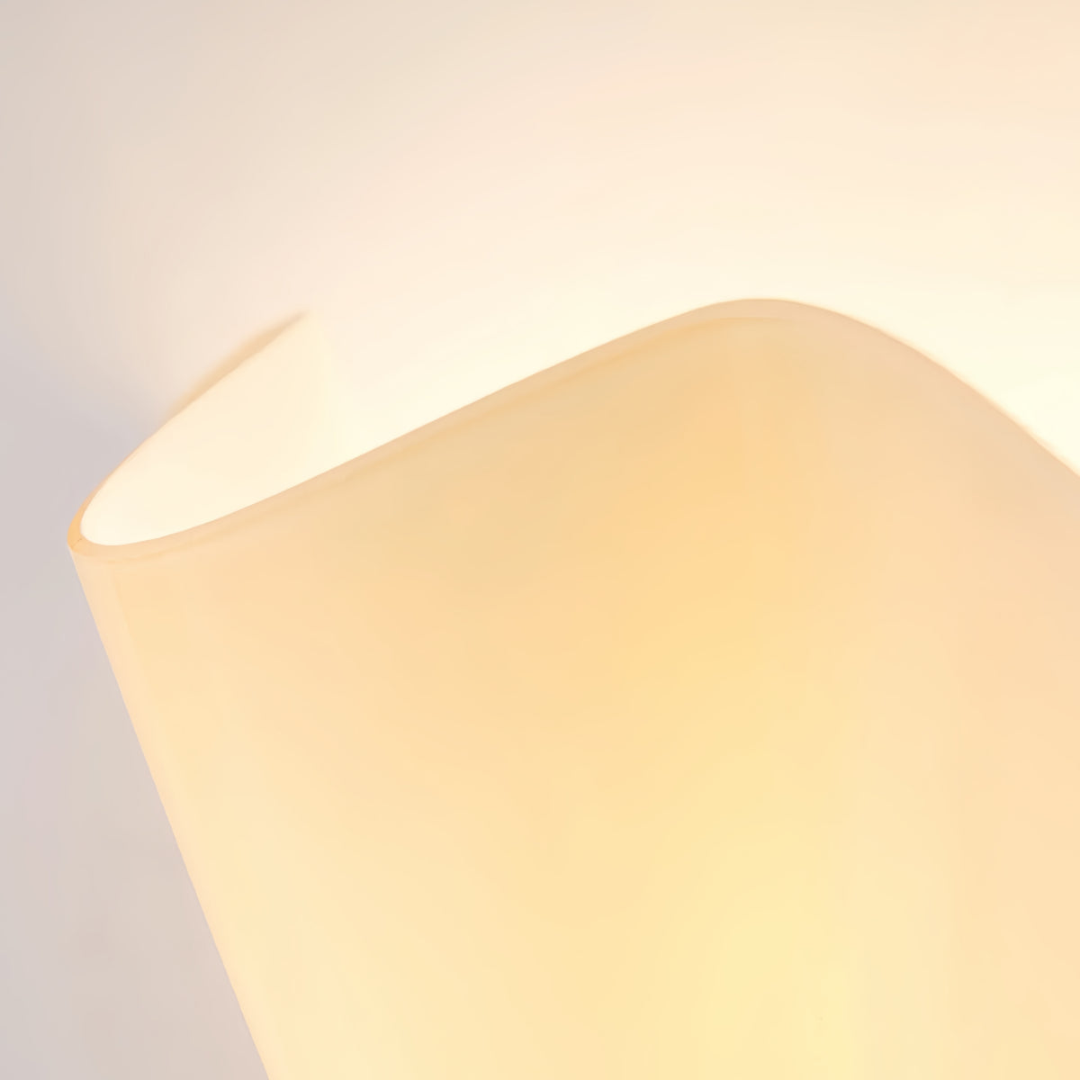 Organic Sculptural Wall Light — Petal-Form Earthy Tone for Bedroom