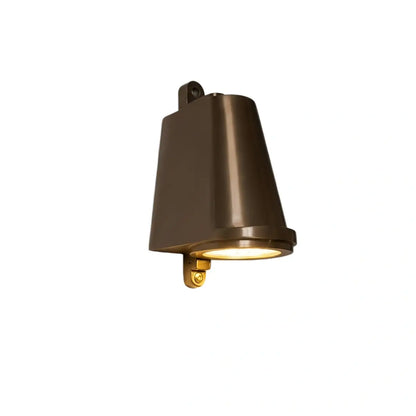 Modern_Conical_Outdoor_Wall_Lamp