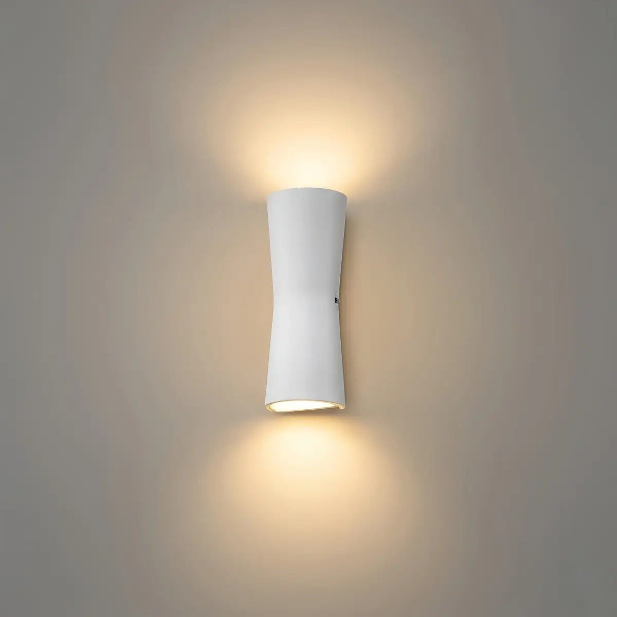 Modern_Outdoor_Wall_Lamp