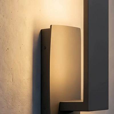 Arcato minimalist Wall Lamp--Aluminum Black for Outdoor Yard
