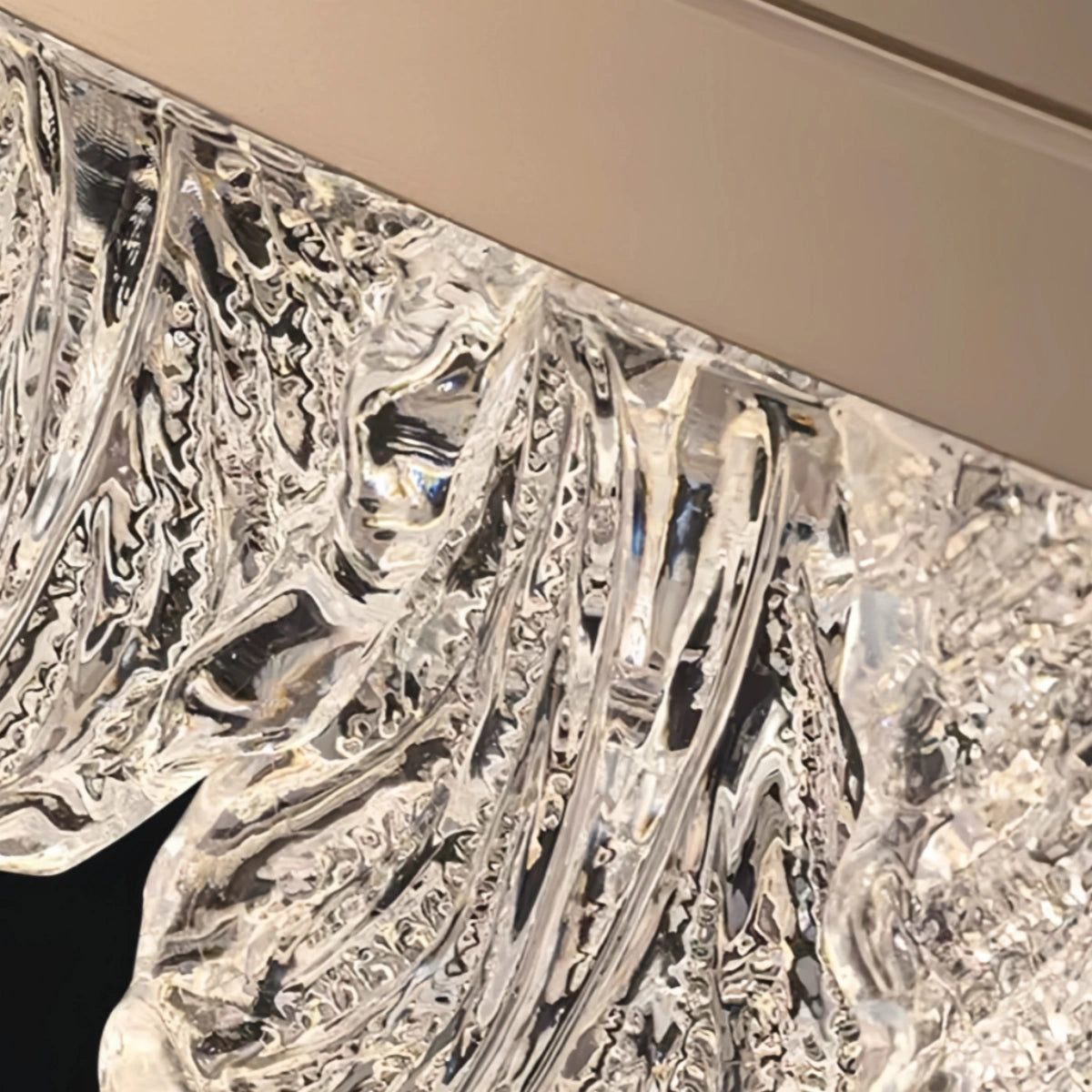 Velora Modern Pendant Chandelier 
