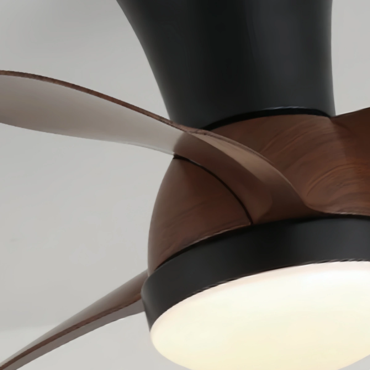 Zenno Modern Ceiling Fan Light with LED