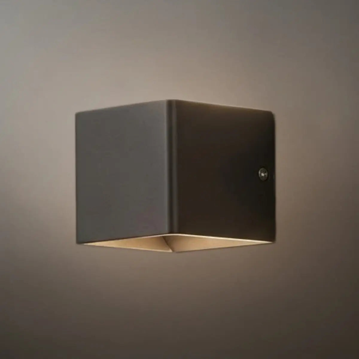 Arcato_Modern_Outdoor_Wall_Light_-_Metal