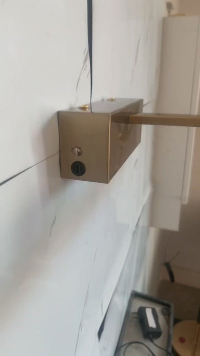 Arcato Modern Adjustable Wall Lamp